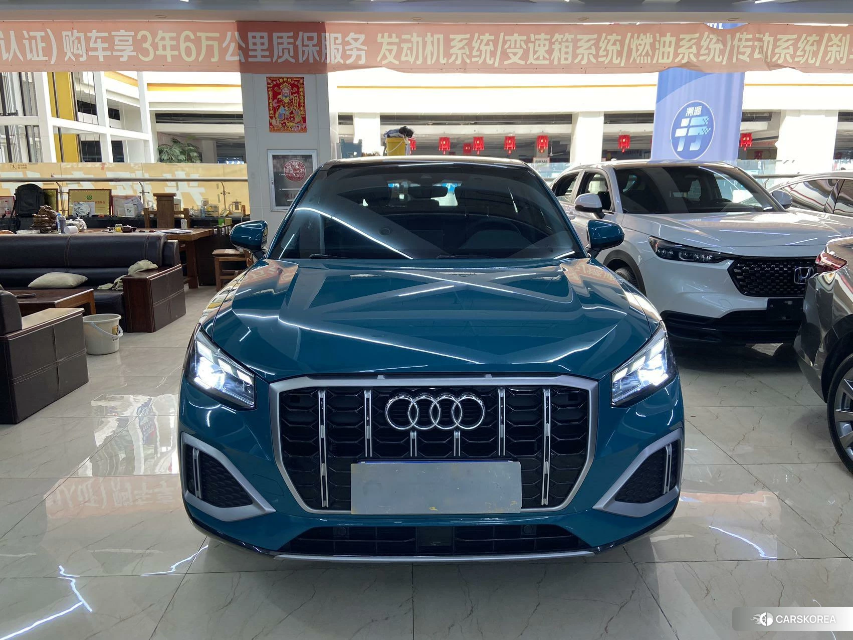 Audi Q2L id 4512839 из Китая 14