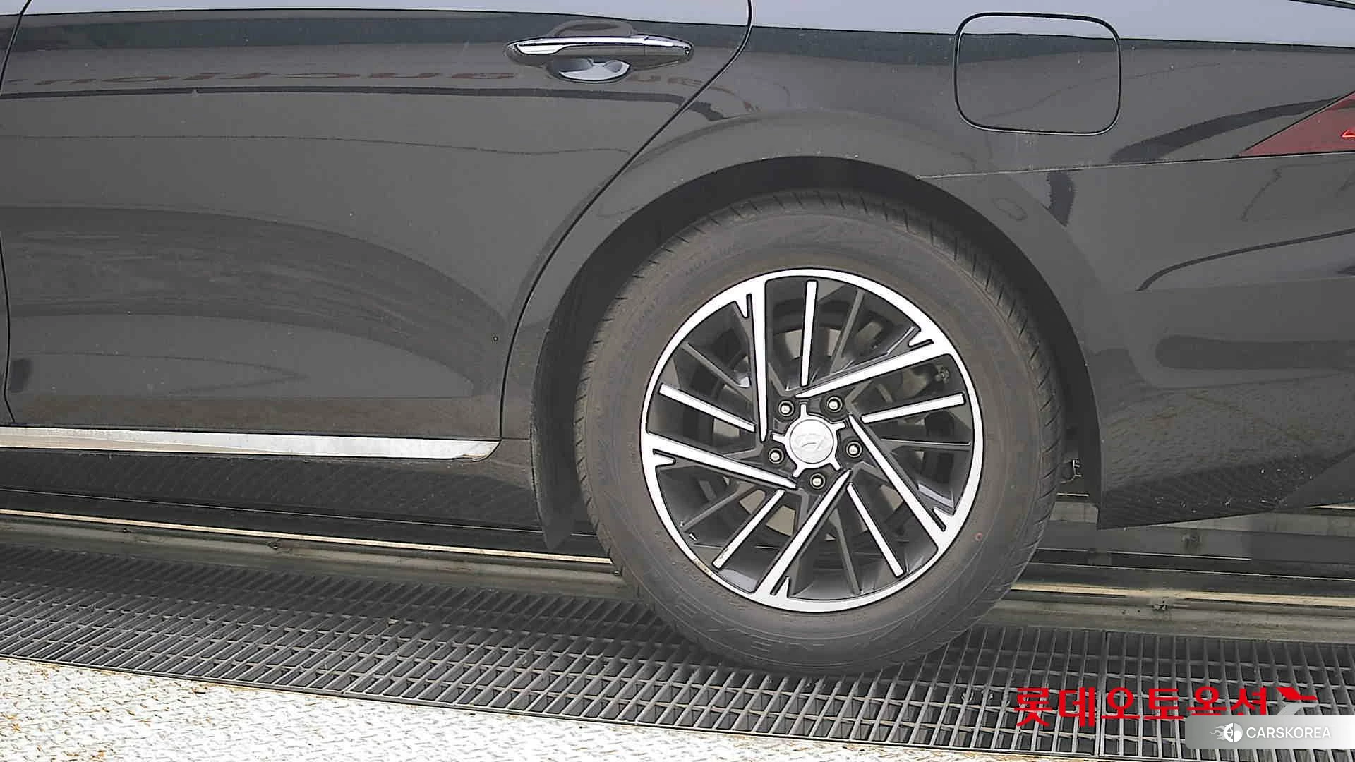 Hyundai Grandeur id 4347302 из Кореи 14