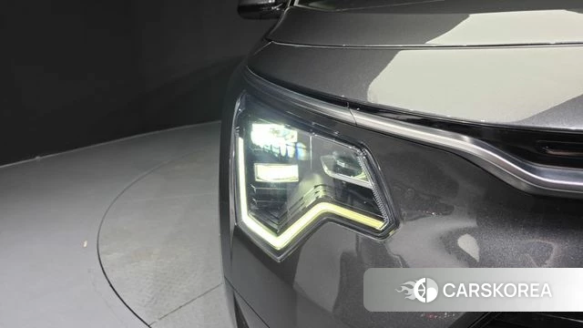 Kia Di Ol Nu Niro id 4636092 из Кореи 14