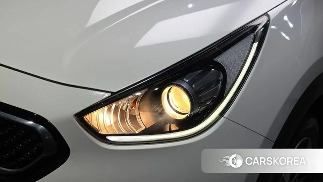 Kia Niro id 4931216 из Кореи 14
