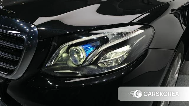 Mercedes-Benz E-Class W213 id 4304845 из Кореи 14