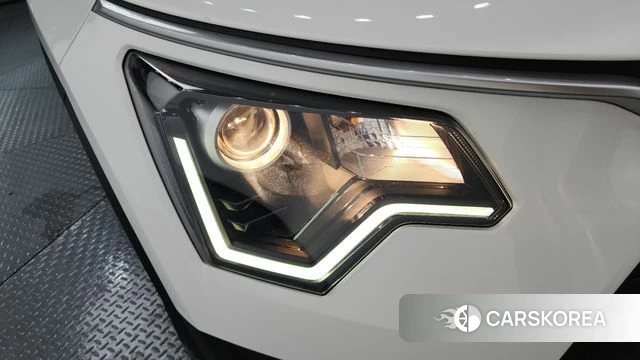 Kia Di Ol Nu Niro id 4309145 из Кореи 14