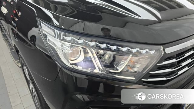 Ssangyong Korando Turismo id 4737624 из Кореи 14