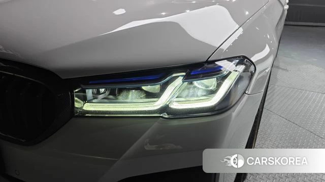BMW 5 Series (G30) id 4519314 из Кореи 14