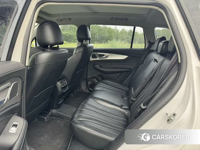 Roewe RX5 MAX id 4253762 из Китая 14