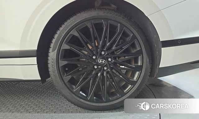 Hyundai Grandeur Hybrid (GN7) id 4941554 из Кореи 14
