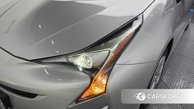 Toyota Prius 4th Generation id 4197130 из Кореи 14