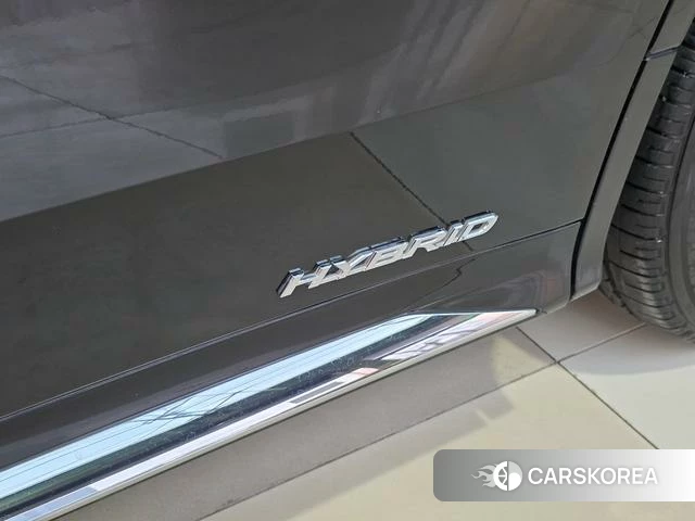 Lexus LM id 4272469 из Китая 14