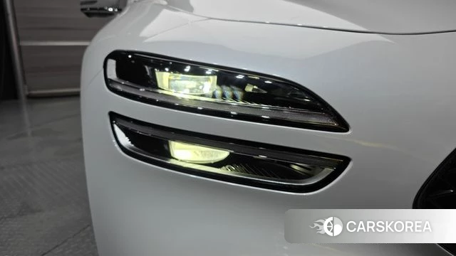 Genesis The New G70 id 4774681 из Кореи 14