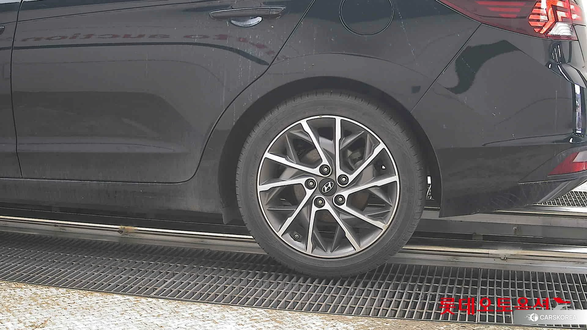 Hyundai Avante id 3869258 из Кореи 14