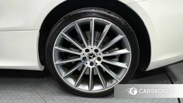Mercedes-Benz E-Class W213 id 4390446 из Кореи 14