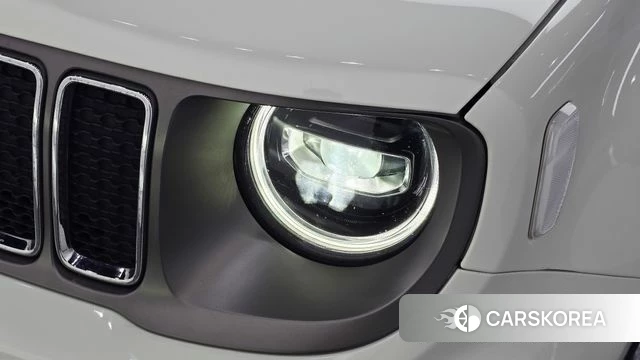 Jeep Renegade id 4647241 из Кореи 14