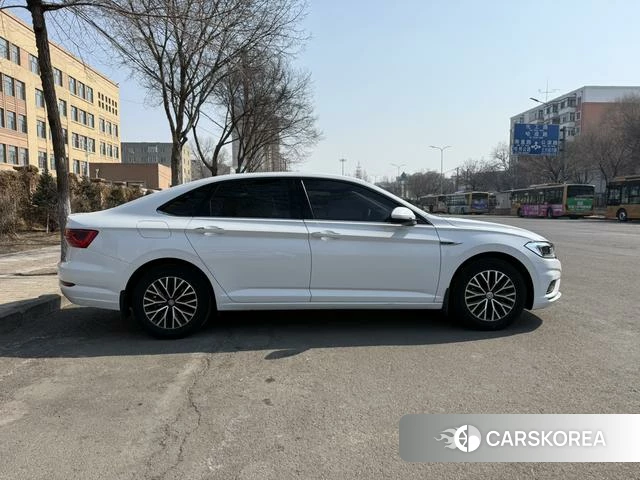 Volkswagen Sagitar id 4207947 из Китая 14