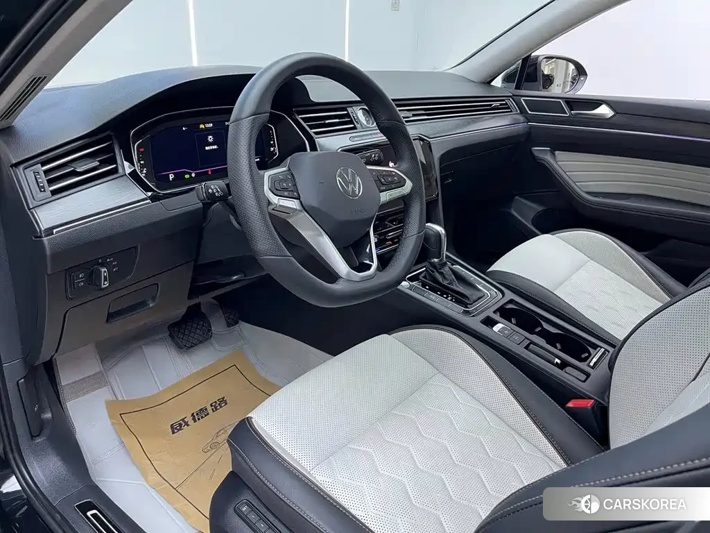 Volkswagen Magotan id 4680442 из Китая 14