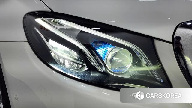 Mercedes-Benz E-Class W213 id 4759875 из Кореи 14