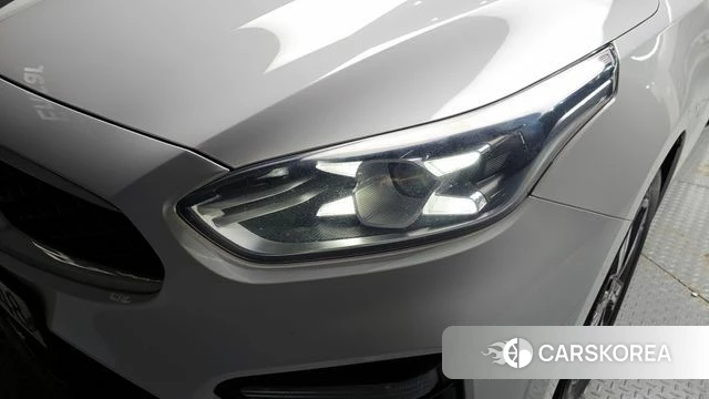 Kia Come New K3 id 4424836 из Кореи 14