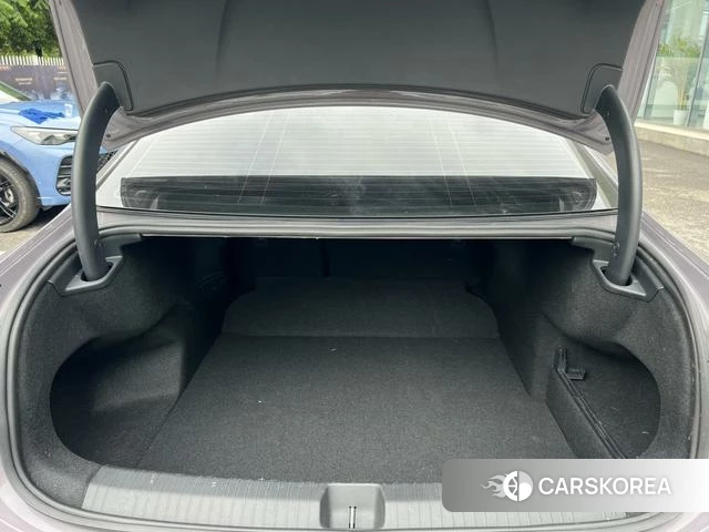Volkswagen Passat id 4258827 из Китая 14