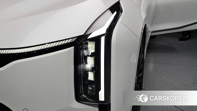 Kia The New K8 Hybrid id 4584389 из Кореи 14