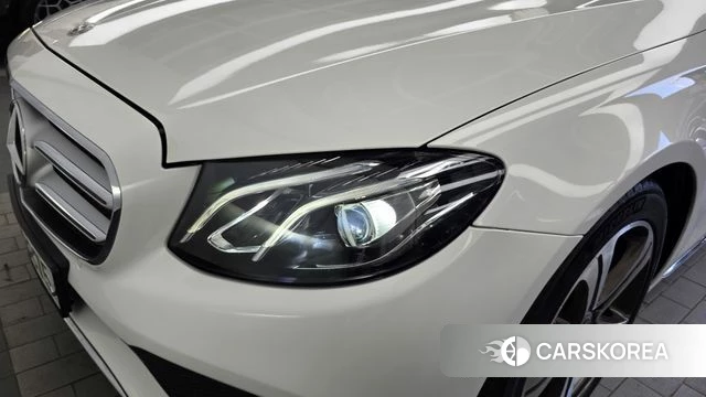 Mercedes-Benz E-Class W213 id 4765218 из Кореи 14