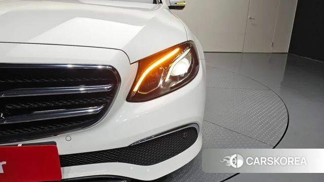 Mercedes-Benz E-Class W213 id 4416705 из Кореи 14