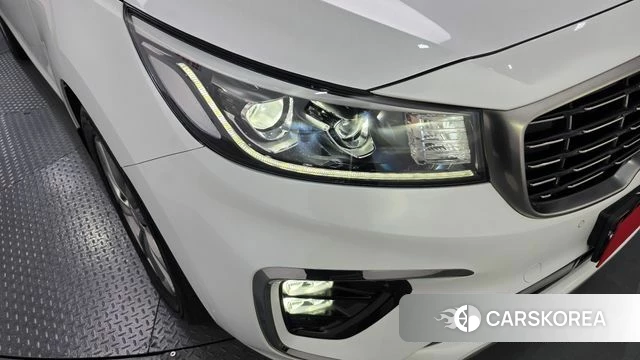 Kia The New Carnival id 4755072 из Кореи 14