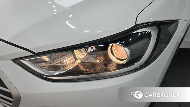 Hyundai Avante AD id 4459524 из Кореи 14