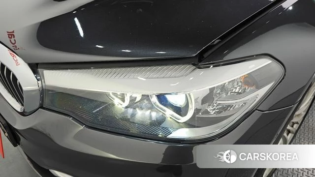 BMW 5 Series (G30) id 4732379 из Кореи 14