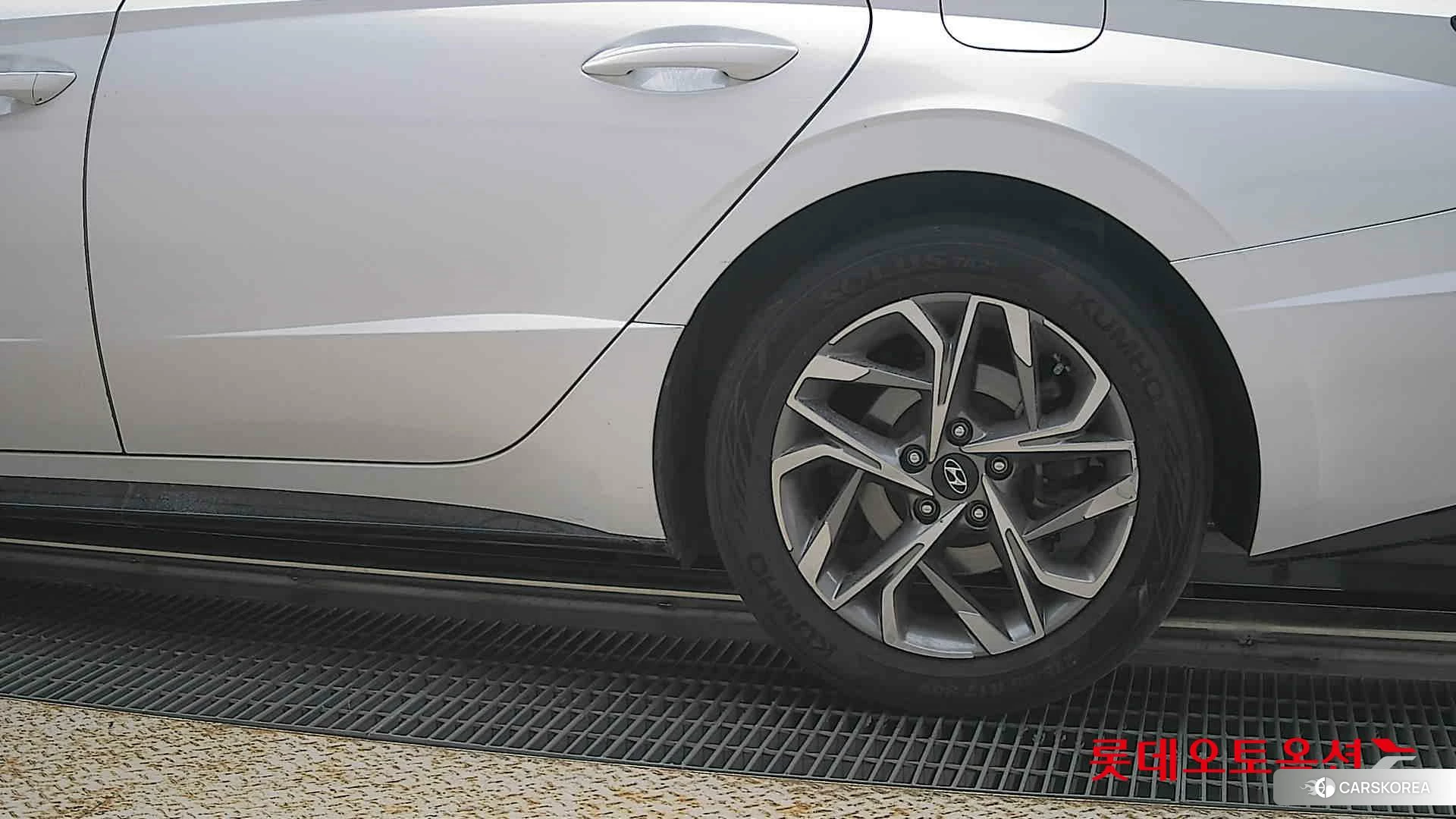 Hyundai Sonata id 4504384 из Кореи 14