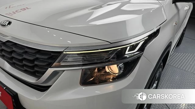 Kia Seltos id 4268753 из Кореи 14