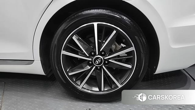 Hyundai The New Grandeur IG id 4573960 из Кореи 14