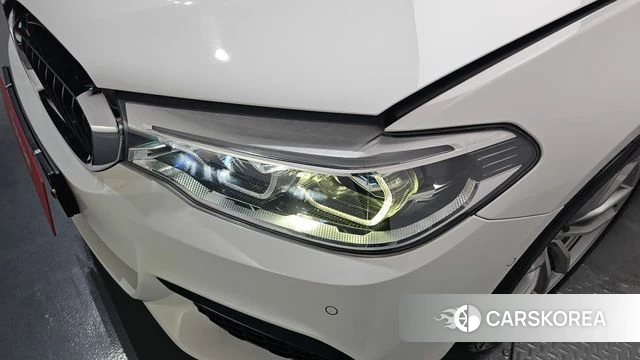 BMW 5 Series (G30) id 4417123 из Кореи 14