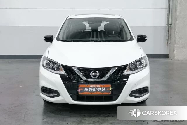 Nissan TIIDA id 4262453 из Китая 14