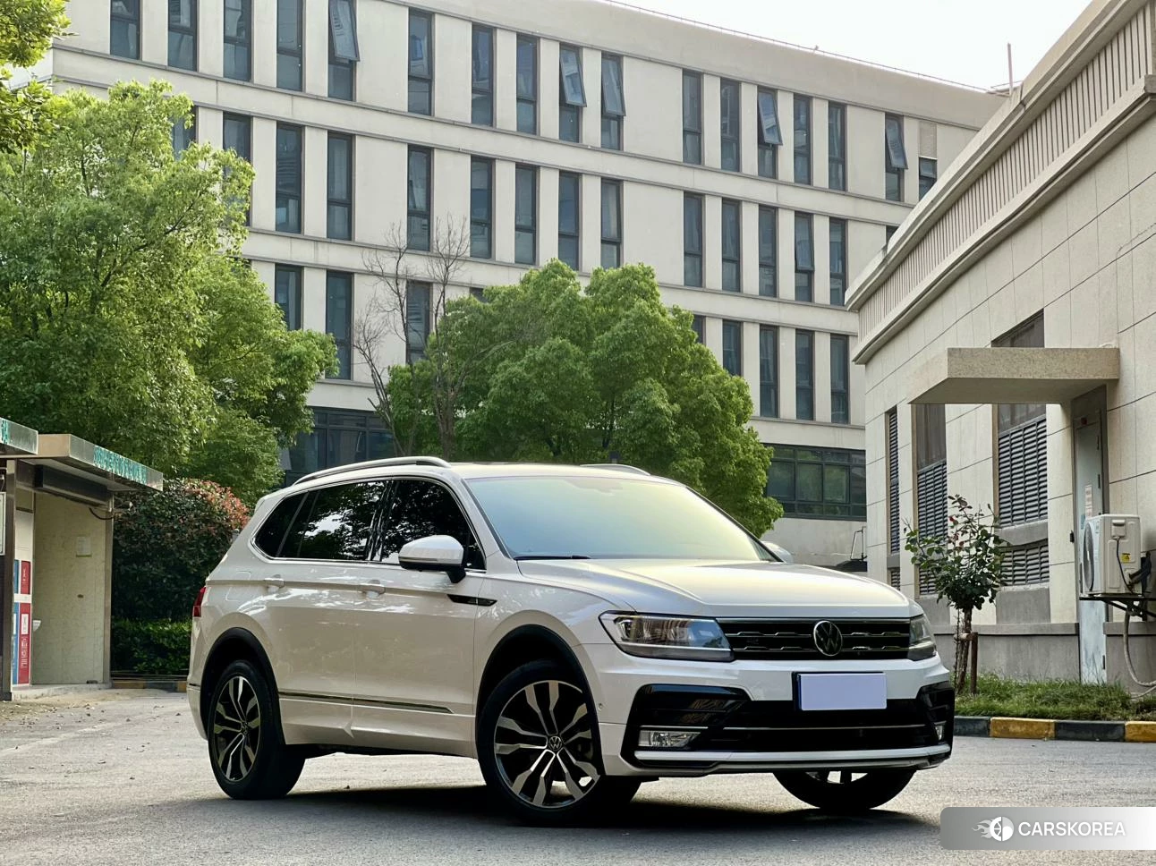 Volkswagen Tiguan L id 4473769 из Китая 14