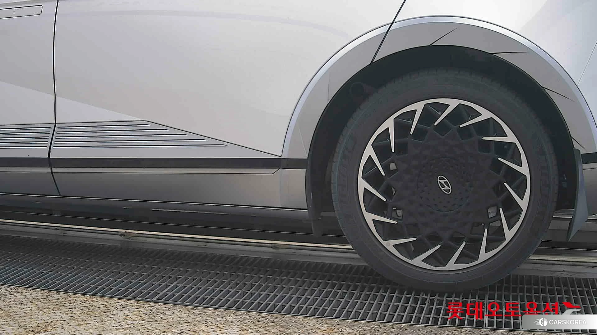 Hyundai IONIQ 5 id 3882057 из Кореи 14