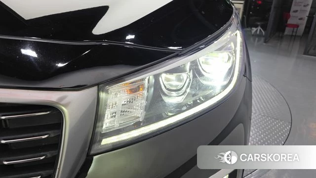 Kia The New Carnival id 4551680 из Кореи 14