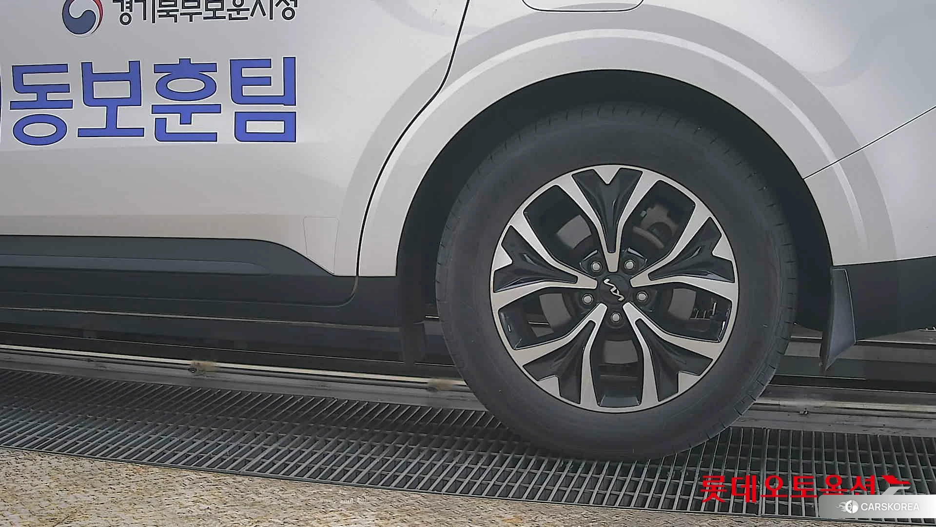 Kia Carnival id 3882178 из Кореи 14