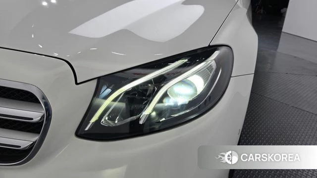 Mercedes-Benz E-Class W213 id 4225673 из Кореи 14