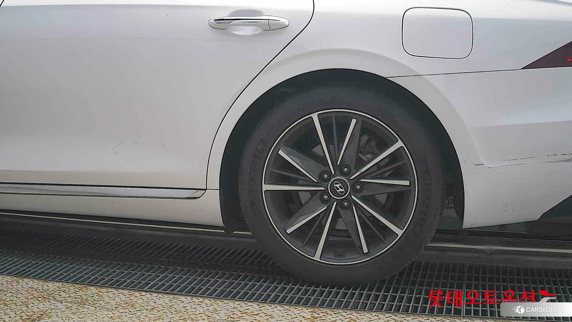 Hyundai Grandeur id 4909201 из Кореи 14