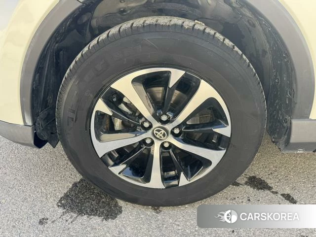 Toyota RAV4 Rongfang id 4208632 из Китая 14