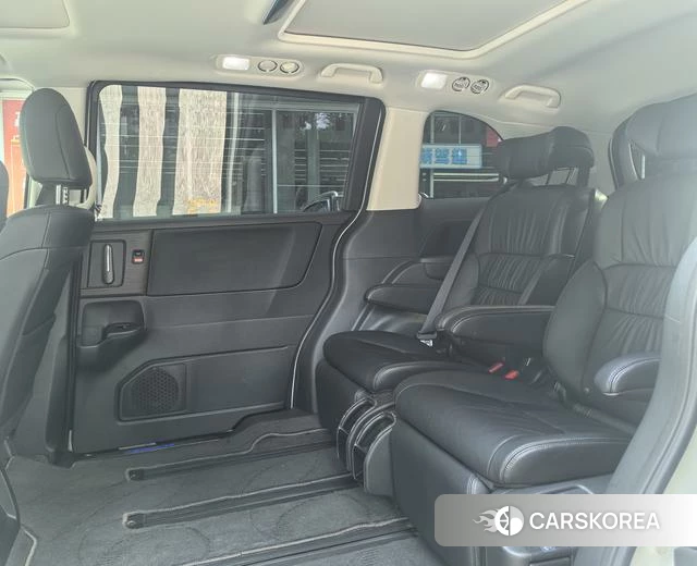 Honda Odyssey id 4290331 из Китая 14