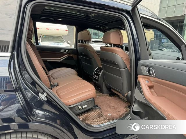 BMW X7 id 4217518 из Китая 14