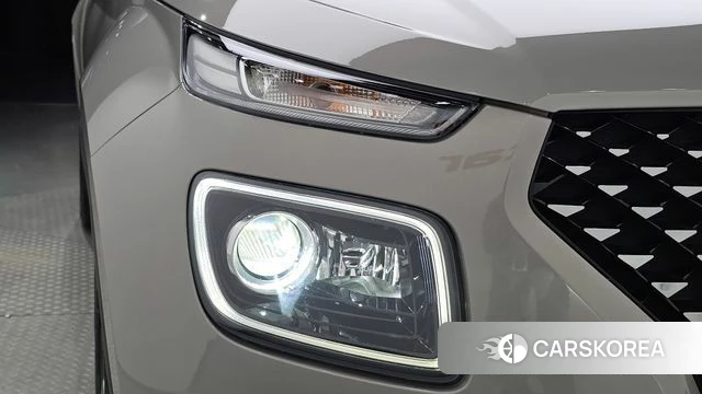 Hyundai Venue id 4702681 из Кореи 14
