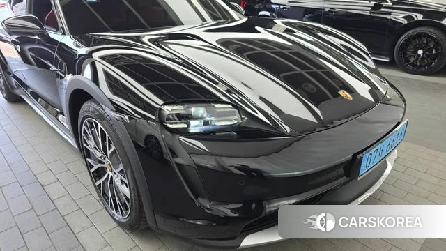 Porsche Taycan id 4462902 из Кореи 14