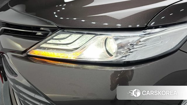 Toyota Camry (XV70) id 4246034 из Кореи 14