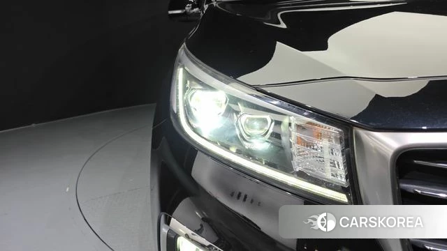 Kia The New Carnival id 4557827 из Кореи 14