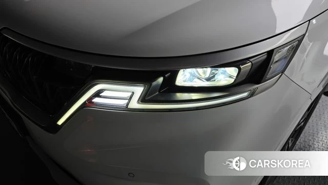 Kia Carnival 4th generation id 4330081 из Кореи 14