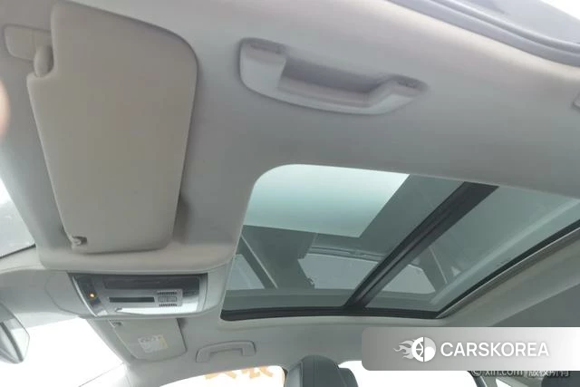 Volkswagen Passat PHEV id 4210577 из Китая 14