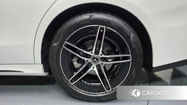 Mercedes-Benz E-Class W214 id 4719548 из Кореи 14