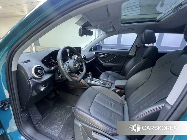 Audi Q2L id 4298341 из Китая 14