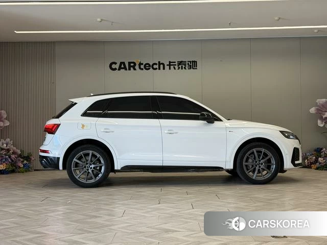 Audi Q5L id 4276051 из Китая 14
